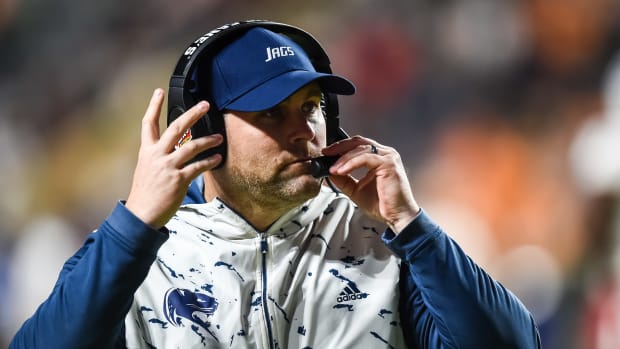 Nov 20, 2021; Knoxville, Tennessee, USA; South Alabama Jaguars head coach Kane Wommack coaching during the second half in a game against the Tennessee Volunteers at Neyland Stadium. Mandatory Credit: Bryan Lynn-USA TODAY Sports
